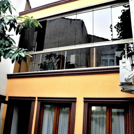 Butik yeşil Otel