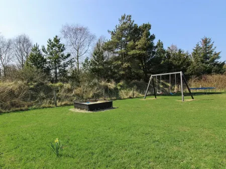 "Ethel" - 1.5km to the Fjord