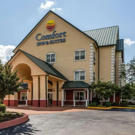 Comfort Inn & Suites