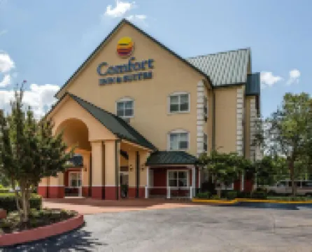 Comfort Inn & Suites