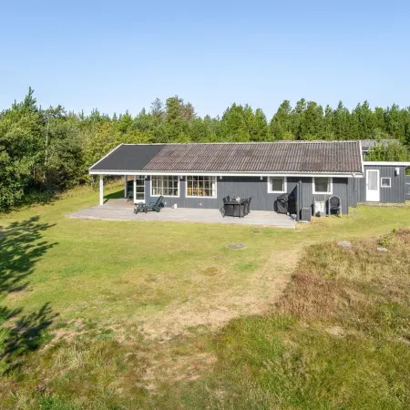 "Dorith" - 400m from the Sea Hotels in Jerup