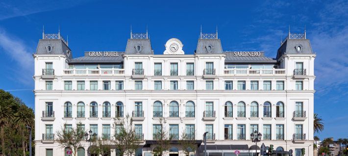 Gran Hotel Sardinero โรงแรมในซานตันเดร์