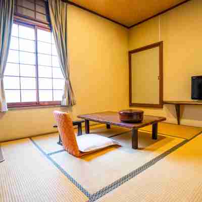 割烹旅館 寿美礼 Rooms