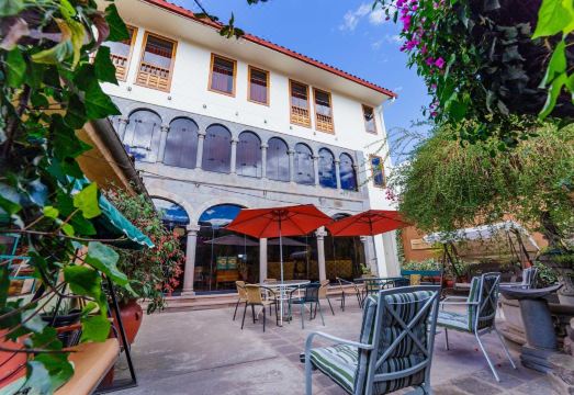 Fuente de Agua Hotel - Housity