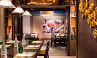Fort Lauderdale Marriott Harbor Beach Resort & Spa