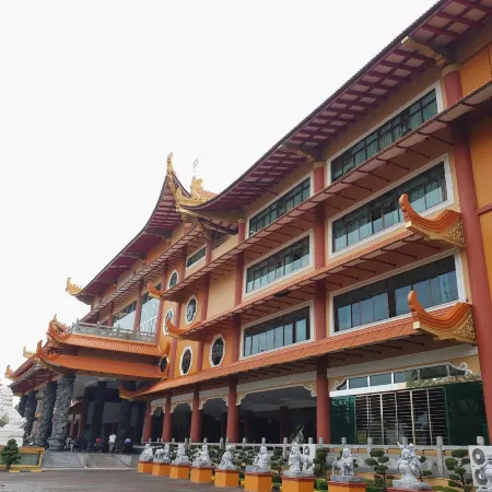 Alpha Inn