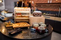 Vienna House Easy by Wyndham Bucharest Airport - breakfast