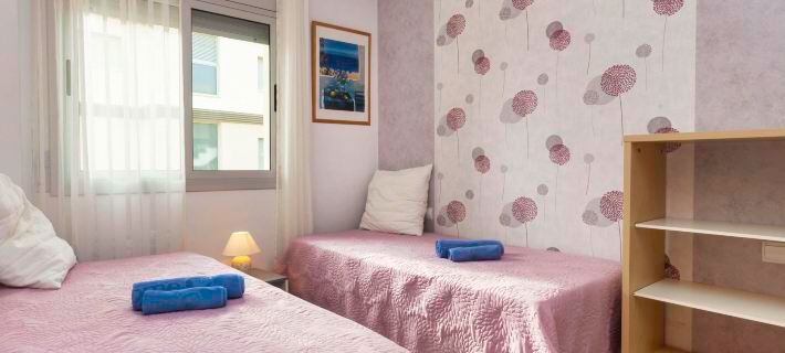 Fane de Baix III Hotels in Llanca