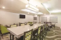 La Quinta Inn & Suites by Wyndham Kyle - Austin South Hotels in Kyle