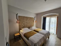 Serpina Hotel