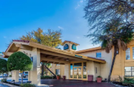 La Quinta Inn by Wyndham IH-10 West San Antonio TX ジョー・ワード・コミュニティ・センター周辺のホテル