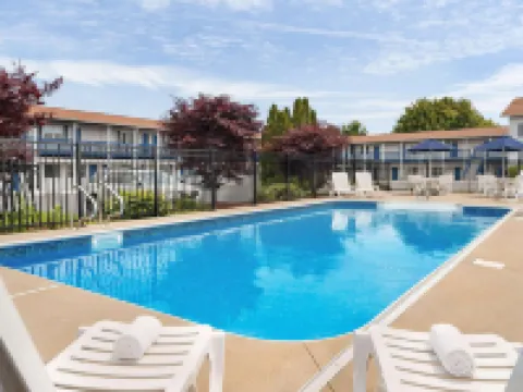 Days Inn by Wyndham Middletown/Newport Area Hotels in Newport County