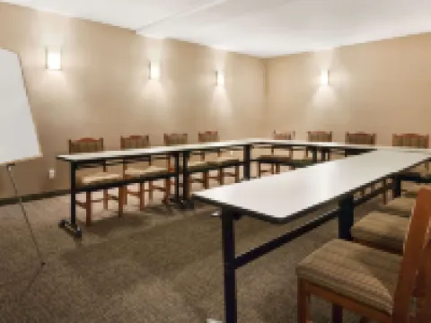 Days Inn & Suites by Wyndham Cochrane Hoteles en Cochrane