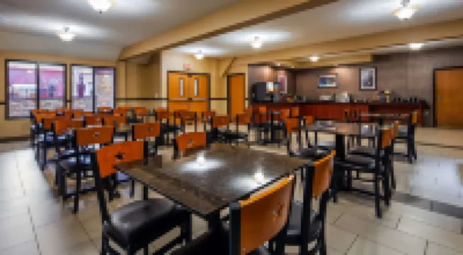 Best Western Plus Vancouver Mall Dr. Hotel  Suites