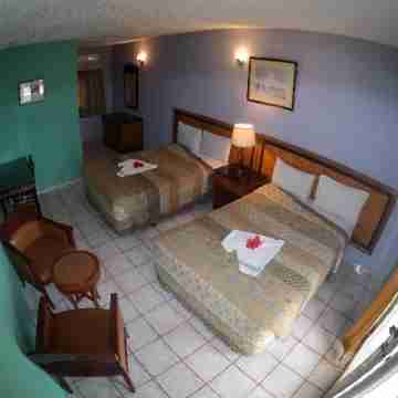 Holiday Beach Resort Rooms