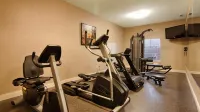 Best Western Plus Seawall Inn  Suites by the Beach - Gym