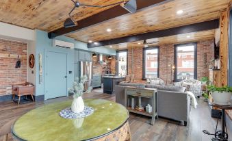 Luxurious Downtown Murphy Vacation Rental Loft!