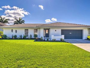 Punta Gorda Escape w/ Private Lanai & Pool!