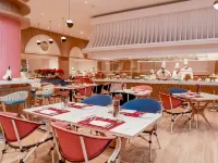 Centara Grand at CentralWorld エラワン（ラチャプラソン交差点の寺院）周辺のホテル