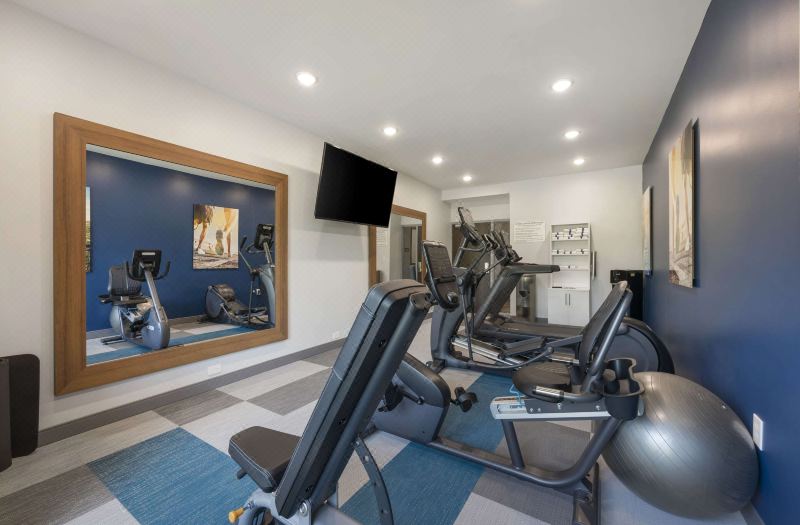 Comfort Inn & Suites Gallatin - Nashville Metro photo 4