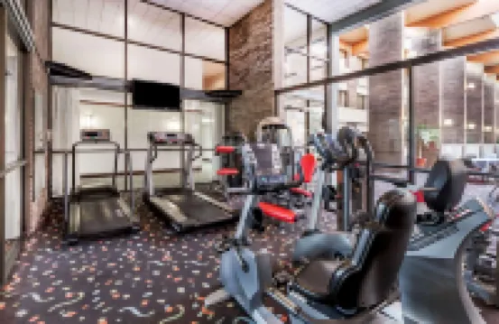 Clarion Hotel & Conference Center Lansing West