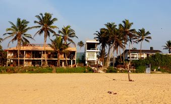 Beach Villa Yin Near Hikkaduwa, with Pool and Cook - Semi-Detached House