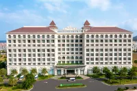 Wyndham Garden Grandworld Phu Quoc Hotellit kohteessa Ganh Dau