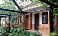 Matoh Guesthouse Syariah Hotel dekat Stikes Muhammadiyah Bojonegoro
