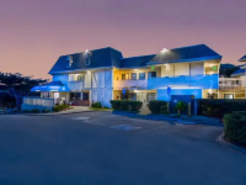 Motel 6 Marina, CA - Monterey Hotels in Marina