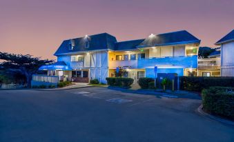 Motel 6 Marina, CA - Monterey
