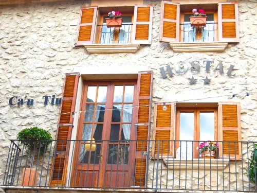 Hostal Ca'n Tiu Hotels in Raiguer
