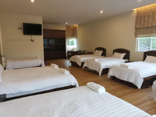 Dear Dino House Hotels in Ringlet