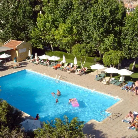 Kotzias Beach Apartments