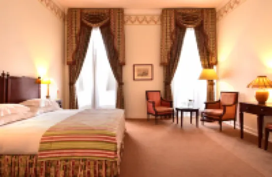 Pousada Palacio de Queluz – Historic Hotel