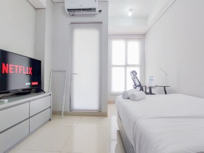 Best Homey Studio at Transpark Bintaro Apartment