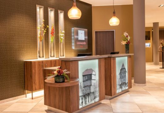 1. 레오나르도 호텔..