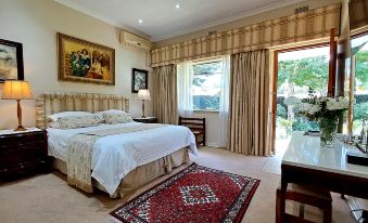 Royal Ridge Guesthouse