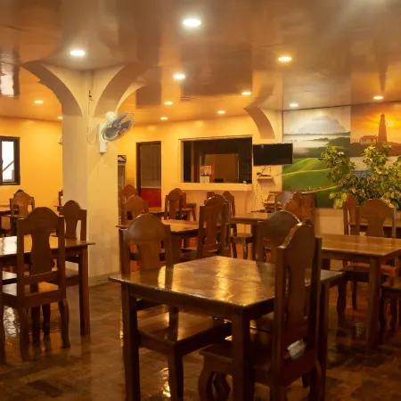 Batanes Seaside Lodge & Restaurant