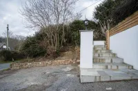 The Old Spa - 2 Bedroom Cottage - Pleasant Valley
