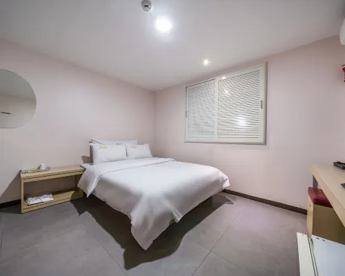 楊平郡九月 鄰近梧宾站的酒店