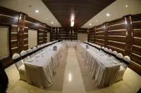 Hotel Grand Rajputana - parking