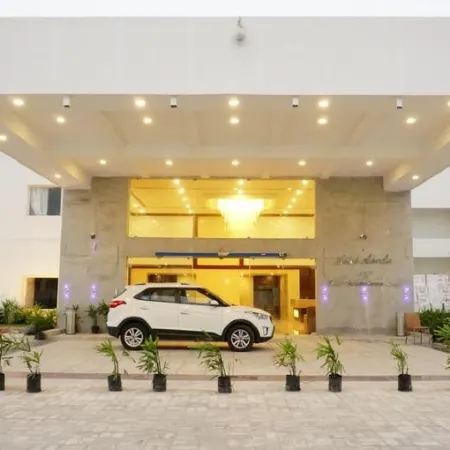Hotel Abode Mantralayam