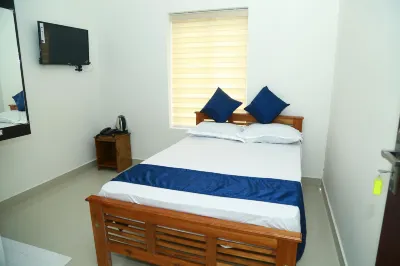 Hotel Annlin Surprise Kochi Airport