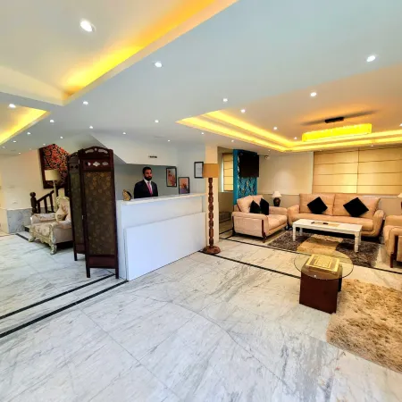 Hotel Royal Plaza