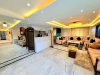 Hotel Royal Plaza Hotels in Srinagar