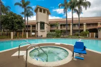 Best Western Diamond Bar Hotel & Suites - breakfast