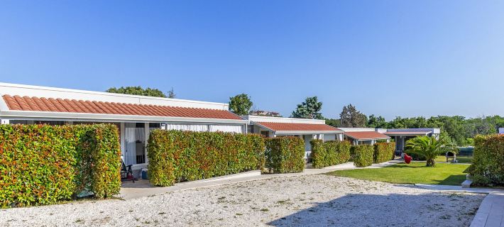 Mobile Home Luxury Premium Hotels in Banjole