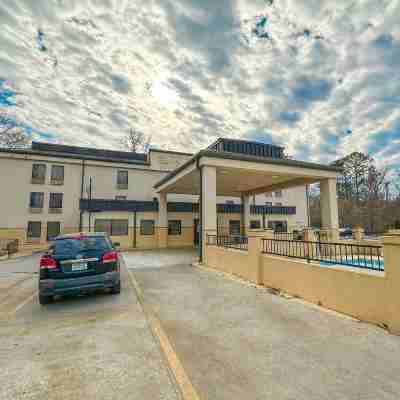 OYO Hotel Rome West GA Hotel Exterior