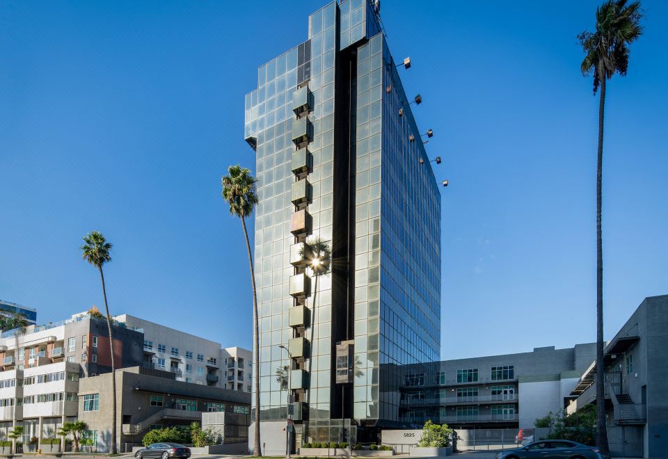 3. 카사 선셋 로스..