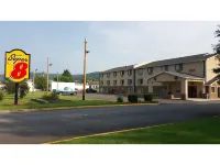 Super 8 by Wyndham Bath Hammondsport Area Hotels in Hammondsport